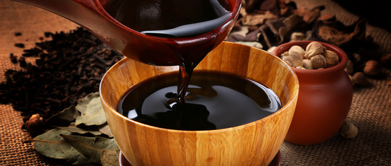 生產(chǎn)企業(yè)不得再生產(chǎn)銷(xiāo)售標(biāo)示為“配制醬油”“配制食醋”的產(chǎn)品